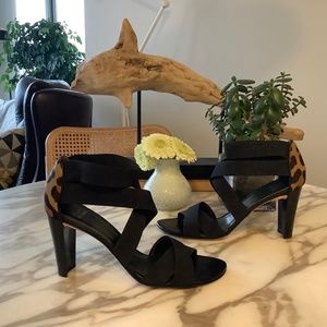 STUART WEITZMAN Strappy Sandals - black 9